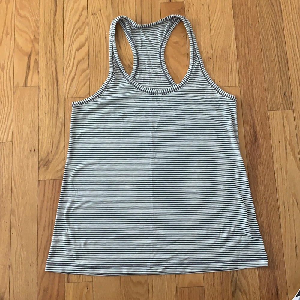 Lululemon tank top. Size 12.
